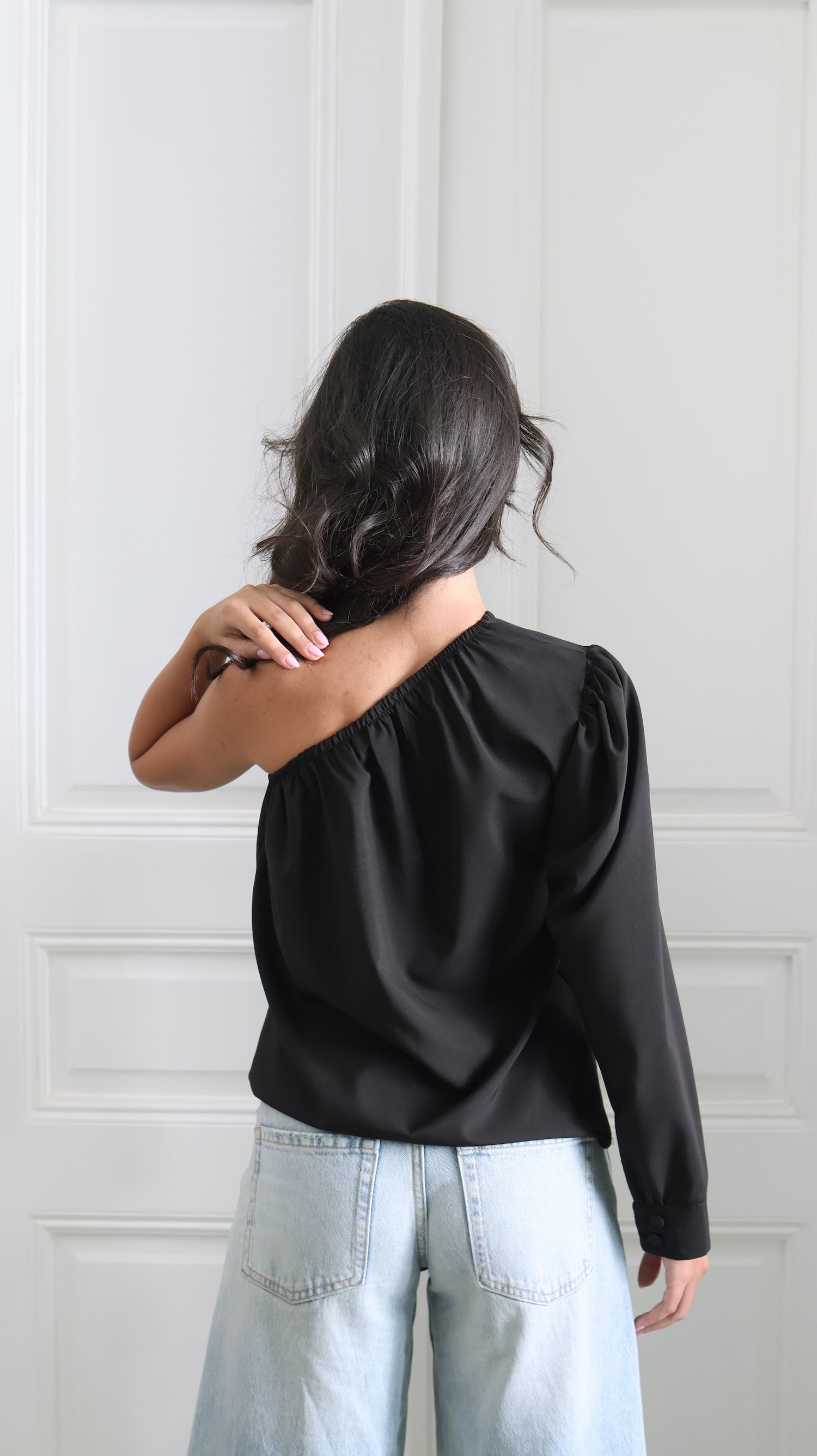 Asymmetric Top with One Sleeve