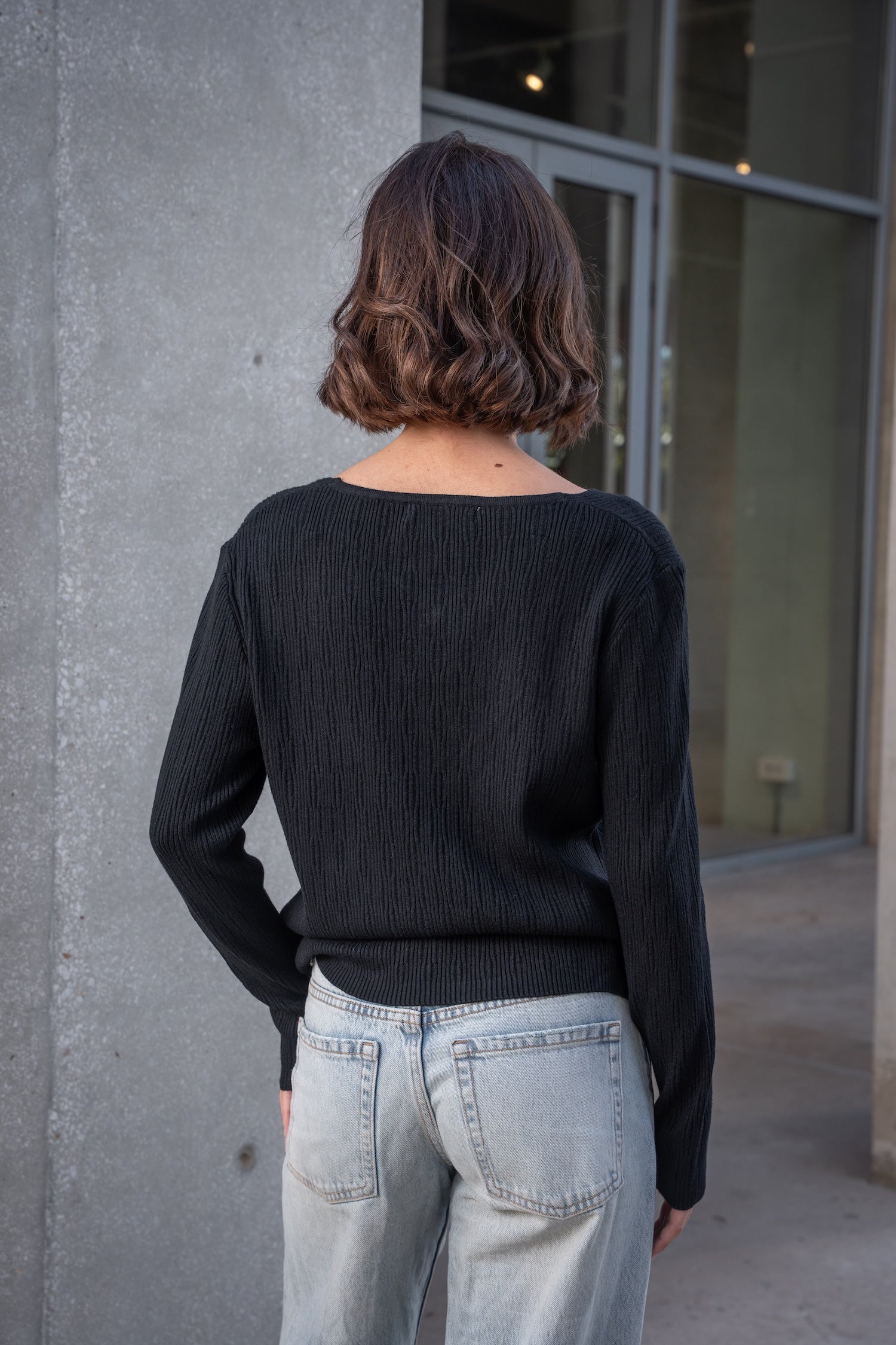 V-Neck Knit Jumper-Black