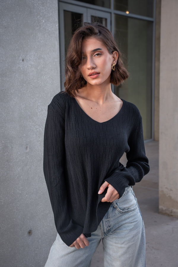 V-Neck Knit Jumper-Black