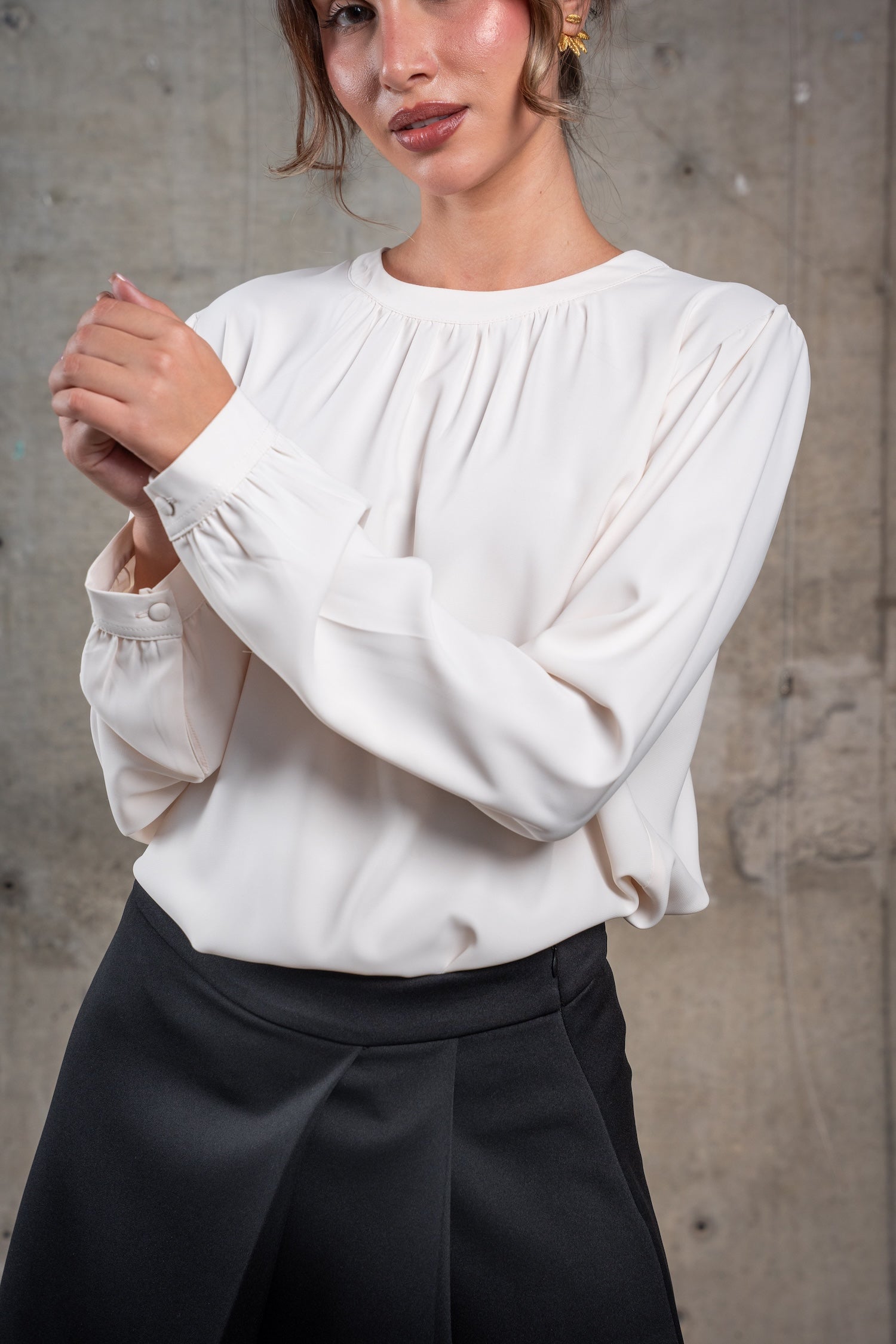 Angel Round Neck Top-Off White