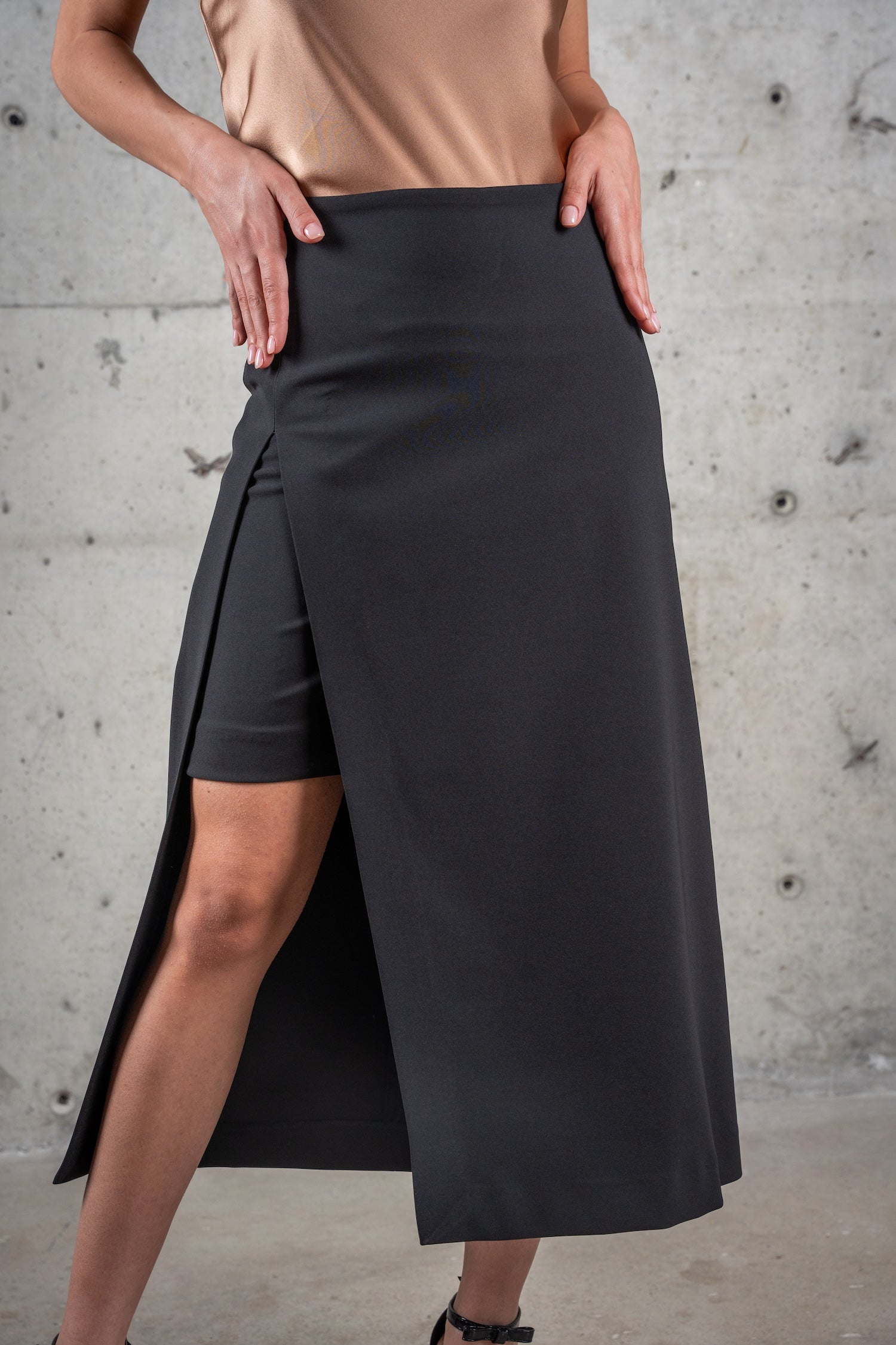 Kira Midi Skirt