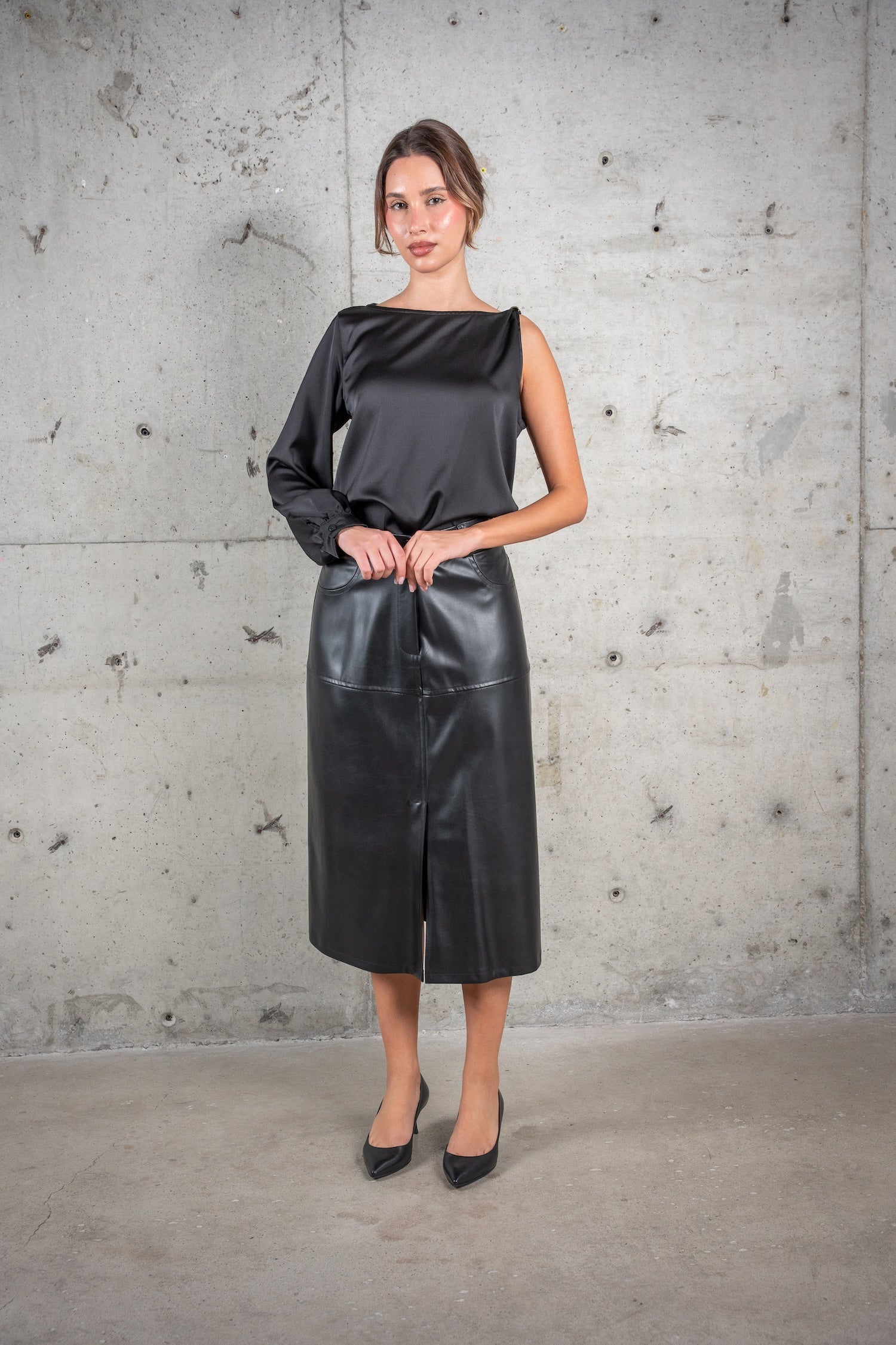 Nella One Sleeve Top-Black