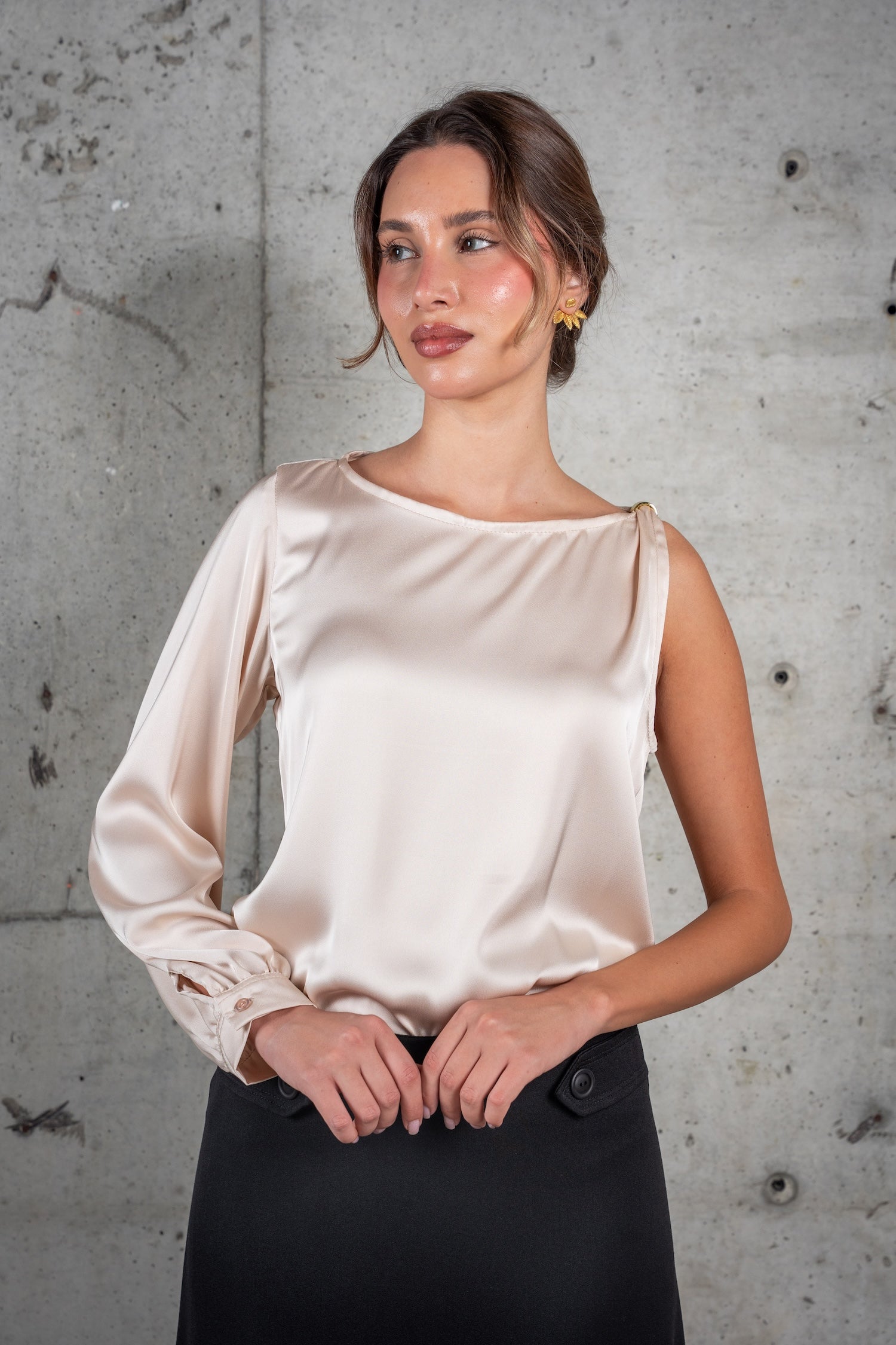 Nella One Sleeve Top-Sand