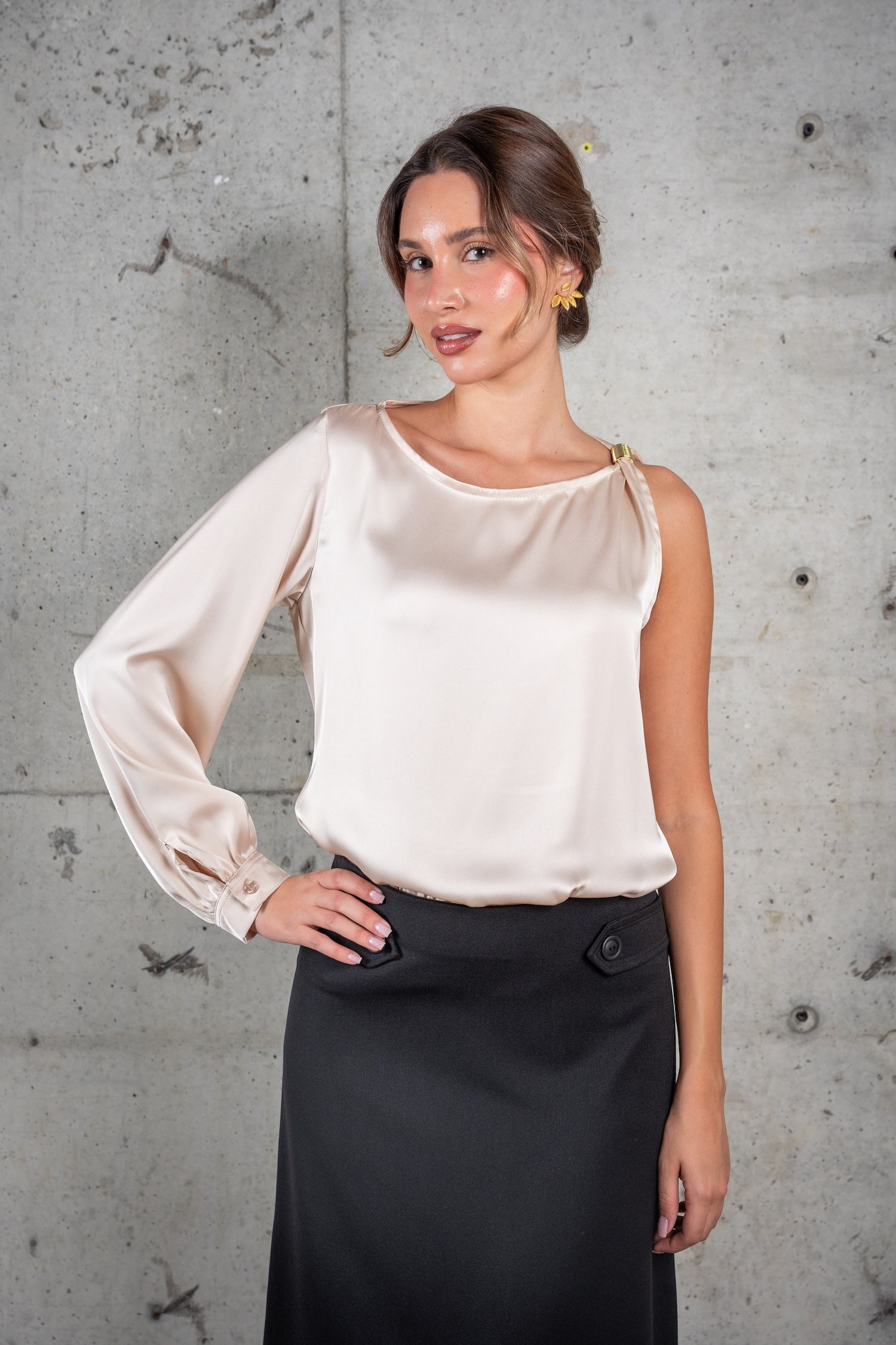 Nella One Sleeve Top-Sand