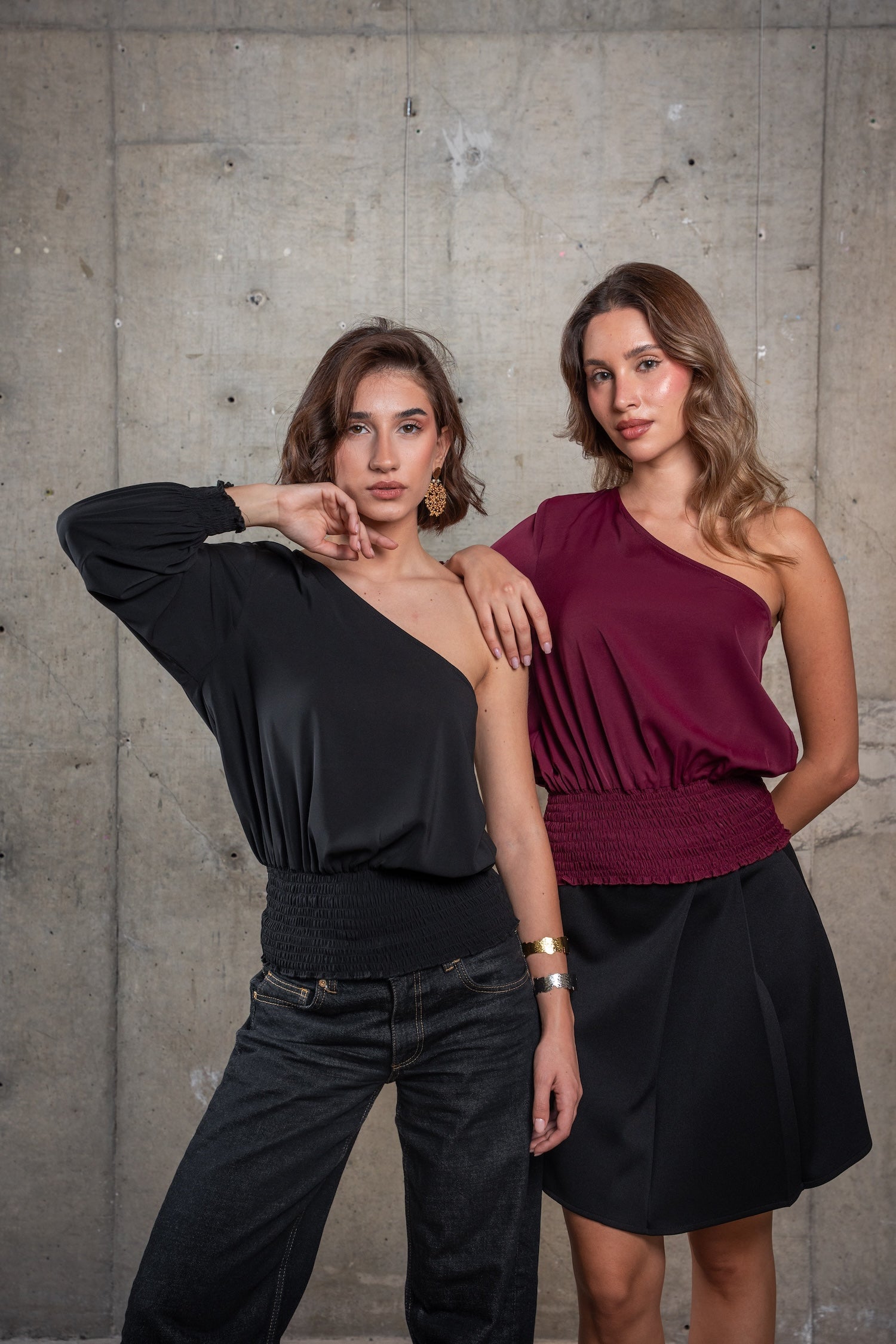 Reyna Asymmetric Top - Black