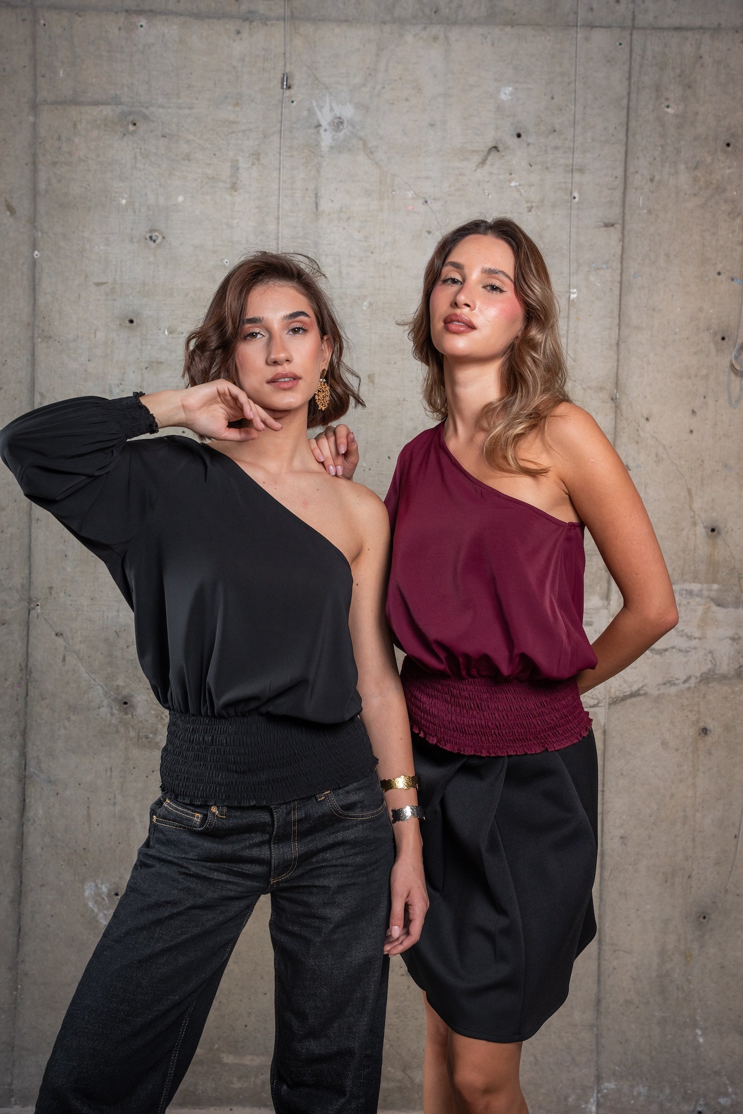 Reyna Asymmetric Top - Black