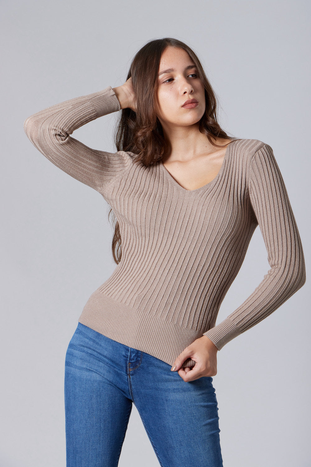 V-Neck Sweater - Beige